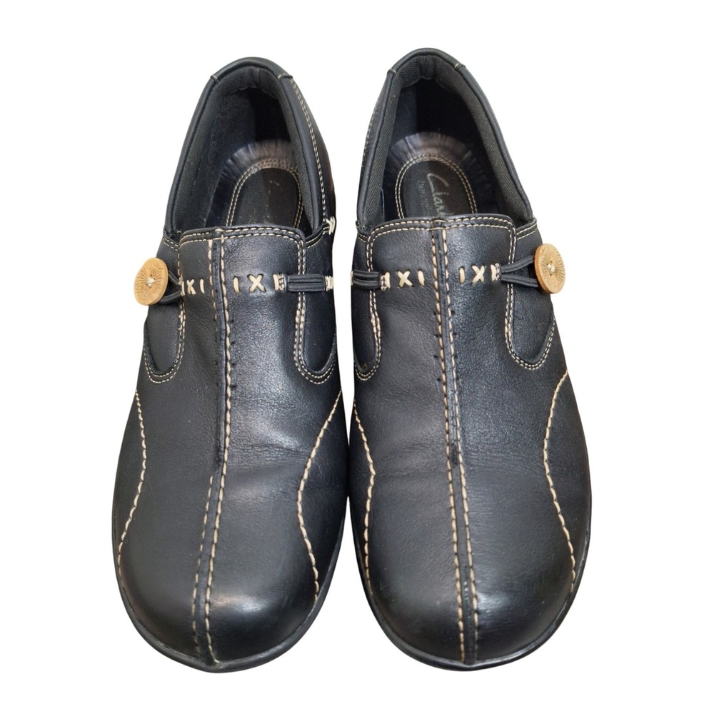 Clarks Women's 9M Bendables Black Leather Slip On Loafers Wooden Button 35062